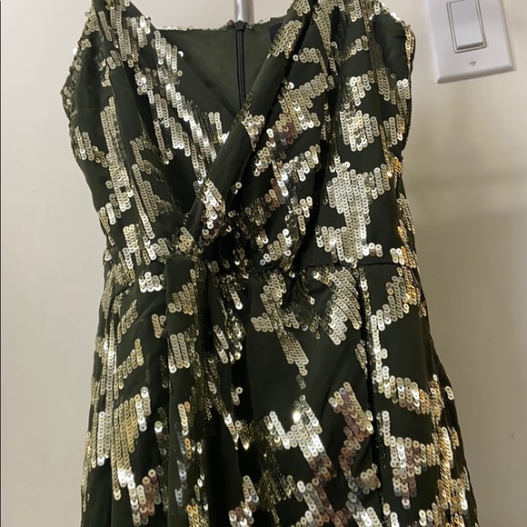 ASOS Starlet Dress Camo Sequence - Picture 5 of 7